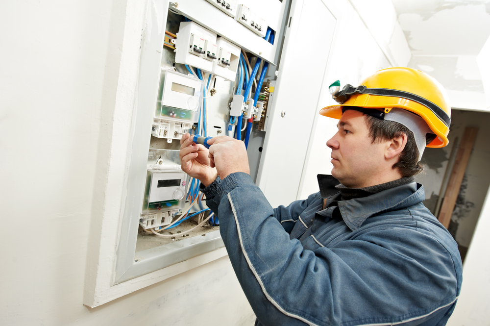 électricien spécialisé dans le logement collectif à Tours